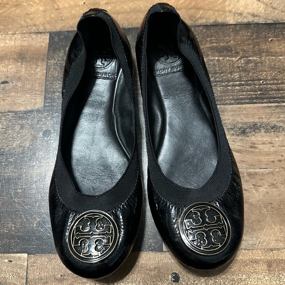 Tory Burch Caroline 2 Ballet Flats - Picture 2 of 9